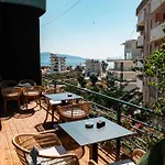 Cuni Luxury 4*