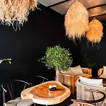Cuni Luxury 4* Sarandë
