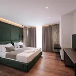 Cuni Luxury 4* Sarandë