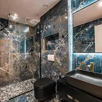 Cuni Luxury Hotel 4*