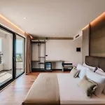 Cuni Luxury Hotel 4*