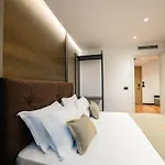 Cuni Luxury Hotel