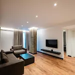 Cuni Luxury 4*