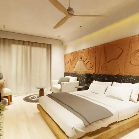 Cuni Luxury Hotel