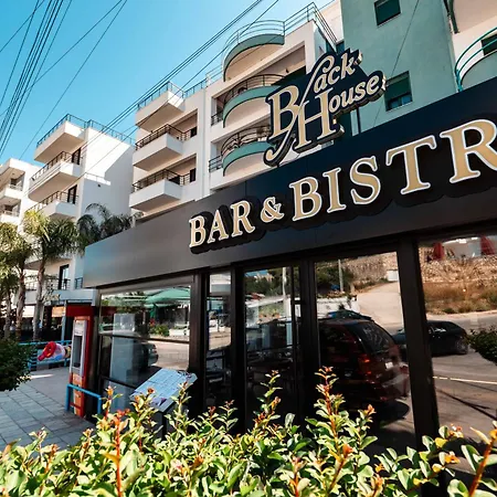 Cuni Luxury 4* Sarandë