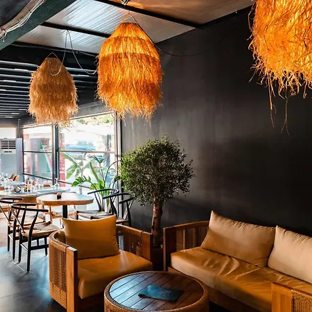 Cuni Luxury Hotel