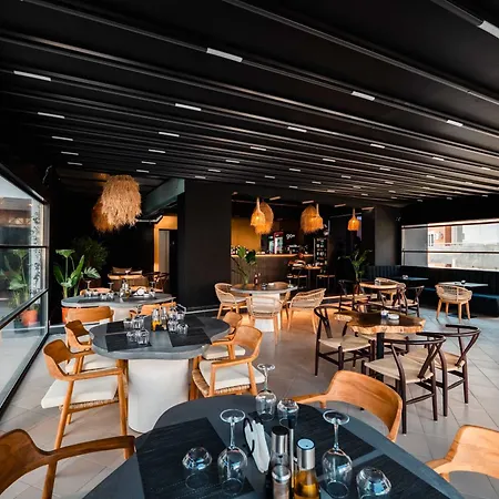 Ξενοδοχείο Cuni Luxury Σαράντα