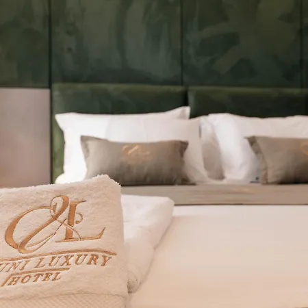Cuni Luxury Hotel 3*