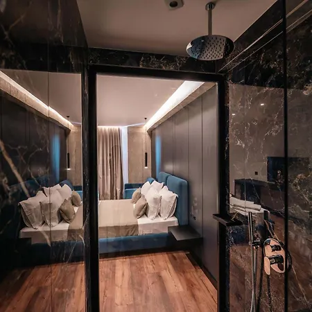 호텔 Cuni Luxury 4*