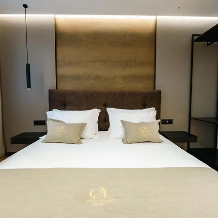 Cuni Luxury Hotel