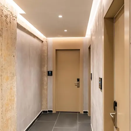 호텔 Cuni Luxury 4*