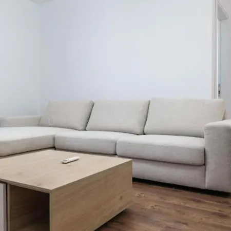 Cuni Luxury 4* Sarandë