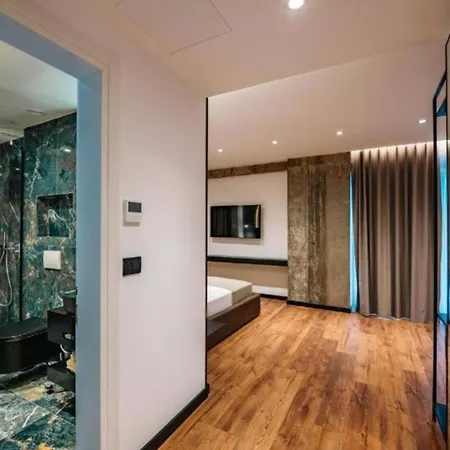 Cuni Luxury Ξενοδοχείο
