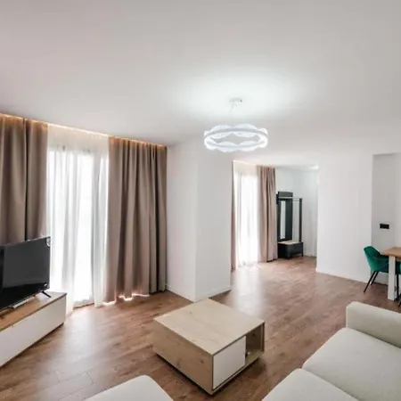 Cuni Luxury Hotel