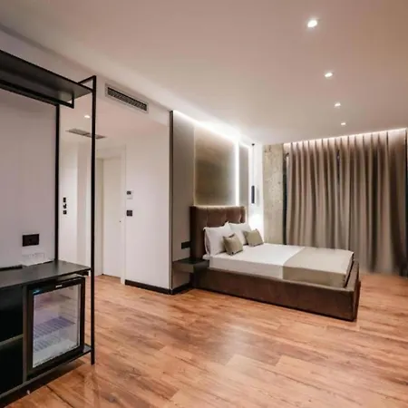 Cuni Luxury 4*