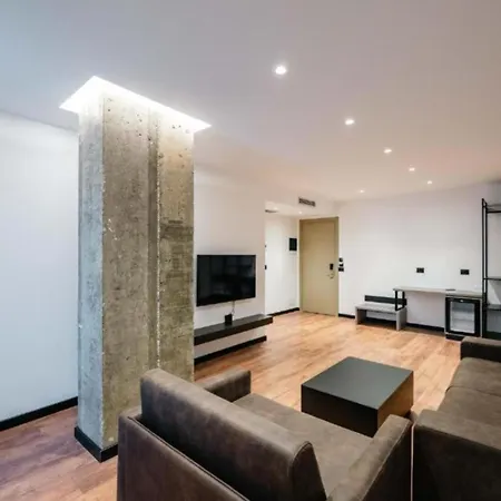 Cuni Luxury Ξενοδοχείο 4*